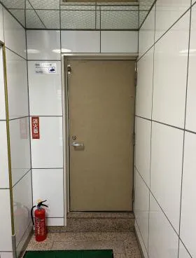 ハラダビルの外観