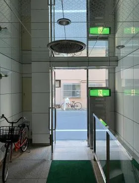 ハラダビルの外観