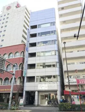 MKビルの外観