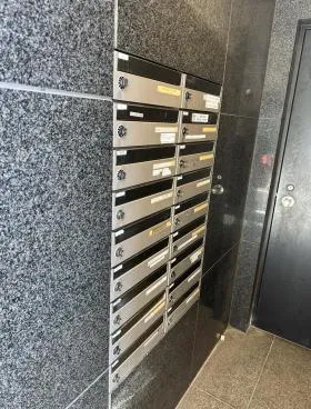ルート西池袋ビルの外観