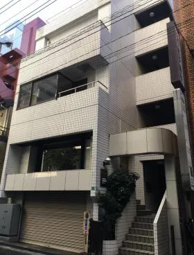 OPTビルの外観