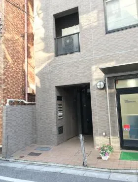 佐藤ビルの外観