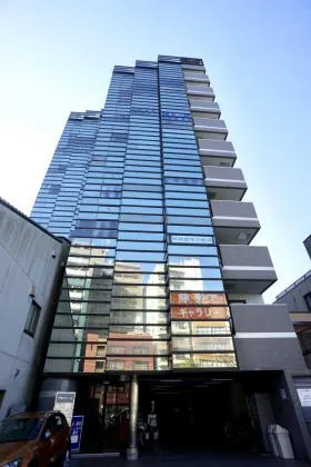 共同計画ビルの外観