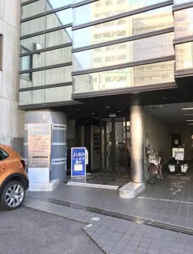 共同計画ビルの外観