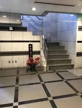 共同計画ビルの外観