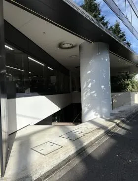 EDGE南青山ビルの外観
