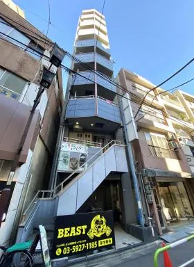 池袋ロイヤルウエストビルの外観