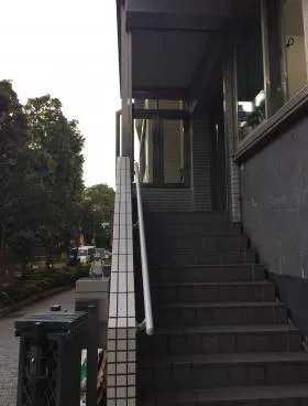 白鳥ビルの外観