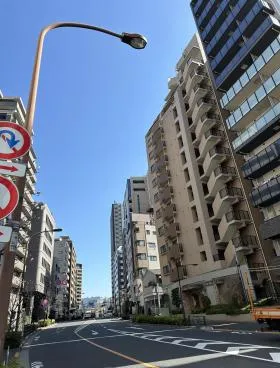 セントポールビルの外観