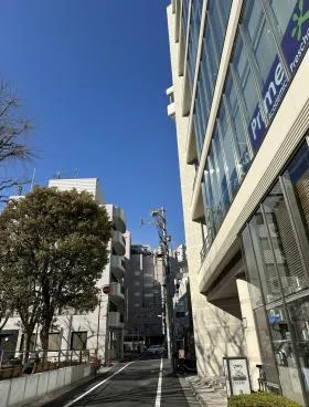 FLEZIO五反田ビルの外観