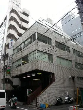 久米ビルの外観