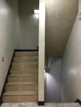 久米ビルの外観