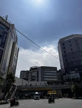 松楽ビルの外観