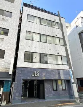 JLGビルの外観
