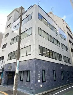 JLGビルの外観
