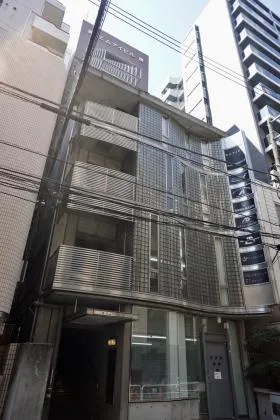 エムアイビルの外観