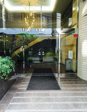 アイオス五反田ビルの外観