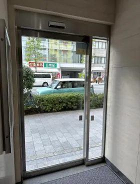 NBアネックスビルの外観