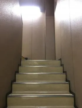 神野商事ビルの外観