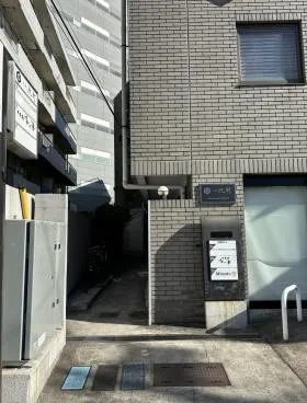 高野ビルの外観