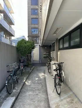 高野ビルの外観