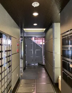 K-WINGビルの外観