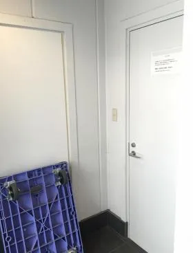 居木橋アネックスビルの外観