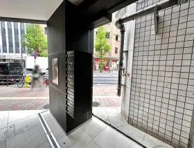 昇立西新宿ビルの外観