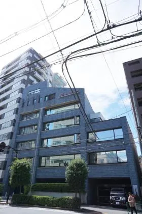 87ビルディング岩戸町の外観