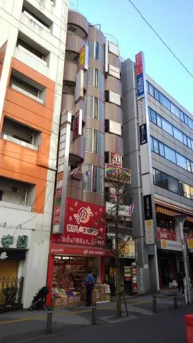 鳥駒第2ビルの外観