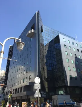 オーク池袋ビルの外観
