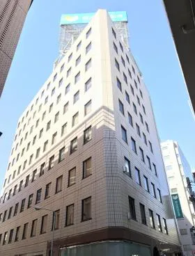 明治安田生命池袋ビルの外観