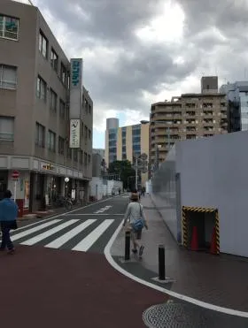 小川ビルの外観