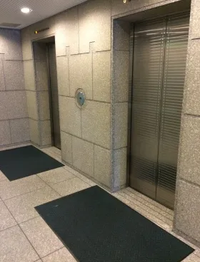 UBG東池袋ビルの外観