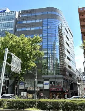 アコード新宿の外観