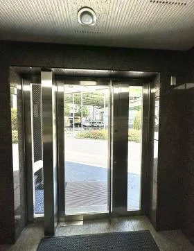 東光ビル1号館の外観