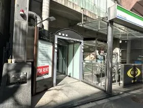 オーキッドプレイス六本木の外観