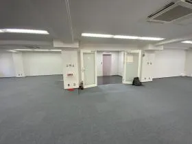 第7セントラルビルの外観