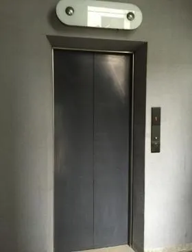 第2弥助ビルの外観