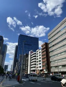 野村不動産西新宿共同ビルの外観