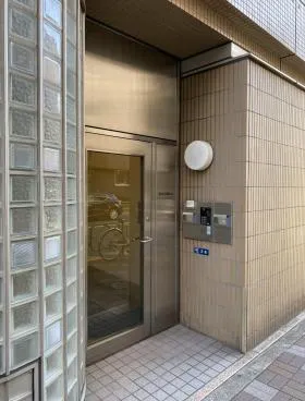 朝日生命須長ビルの外観