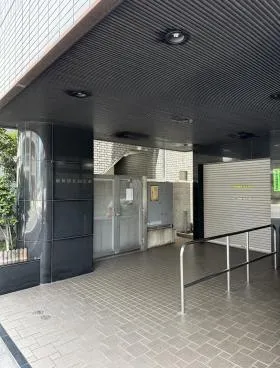 飯田橋KMビルの外観