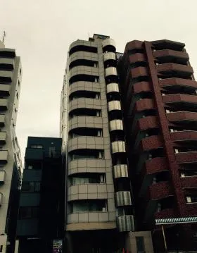 NRK春日ビルの外観