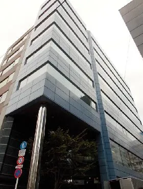 パール飯田橋ビルの外観