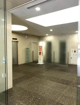 白鳥橋三笠ビルの外観
