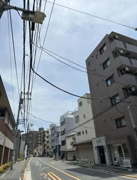 大都ビルの外観