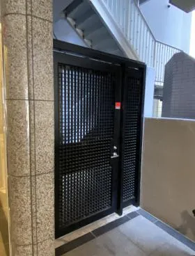 KSビルの外観