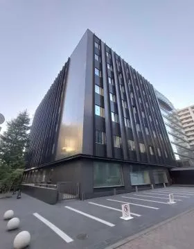 KDX御茶ノ水ビルの外観