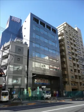 RENEX Shin otsukaビルの外観