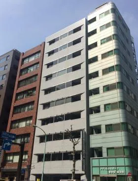 大手町21ビルの外観